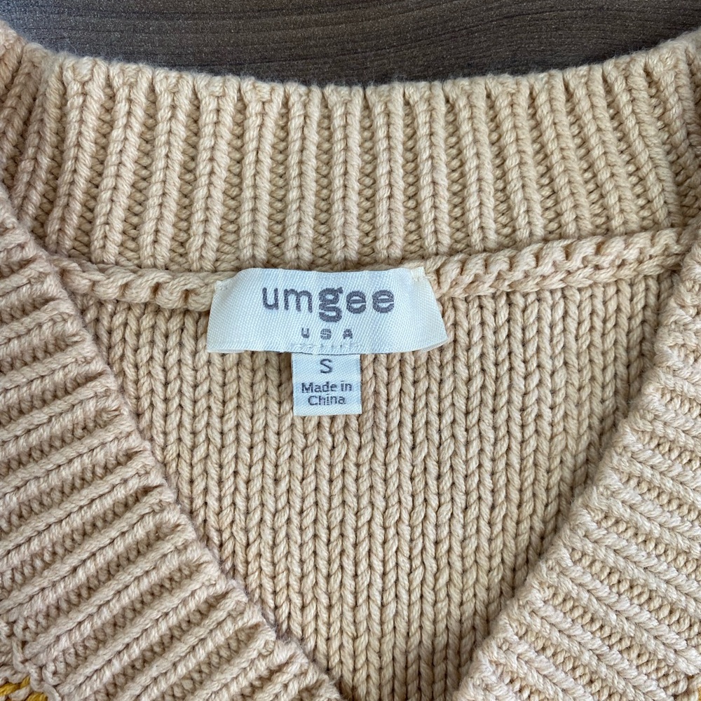 Umgee Multicolor V-Neck Sleeveless Sweater Size S - Picture 2 of 4